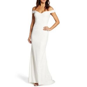 Noel & Jean Katie May Size 2 Alpha Off The Shoulder Trumpet Wedding Gown White